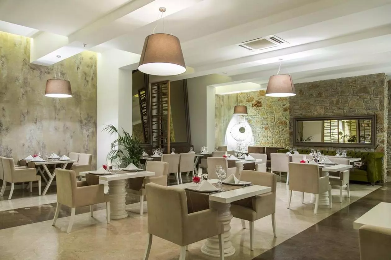 VOYAGE_SHABAVIZ (12).jpg